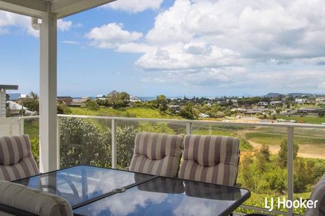 Photo of property in 45 Mayor View Terrace, Waihi Beach, 3611