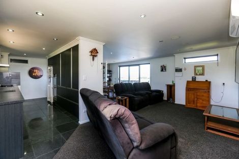 Photo of property in 37 Upper Pitone Road, Pitone, New Plymouth, 4374