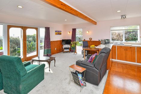 Photo of property in 3 Brooke Road, Red Hill, Papakura, 2110