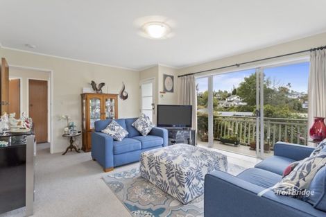 Photo of property in 1/54 Peach Road, Glenfield, Auckland, 0629