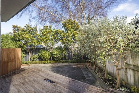 Photo of property in 28a South Street, West End, Palmerston North, 4410