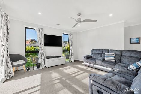Photo of property in 9 Tide Lane, Whitby, Porirua, 5024