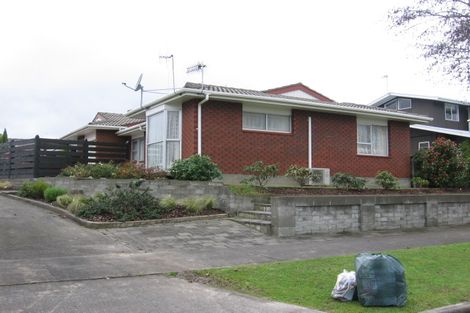 Photo of property in 17b Hillcrest Drive, Kelvin Grove, Palmerston North, 4414