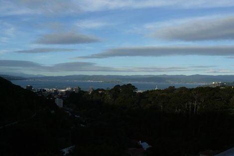 Photo of property in 45 Garden Road, Northland, Wellington, 6012