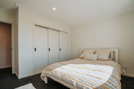 Photo of property in 40 Mcneil Street, Balclutha, 9230