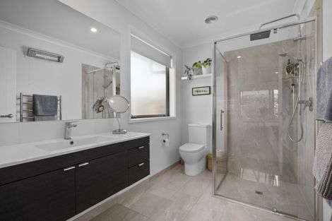 Photo of property in 40 Charlotte Drive, Omokoroa, 3114