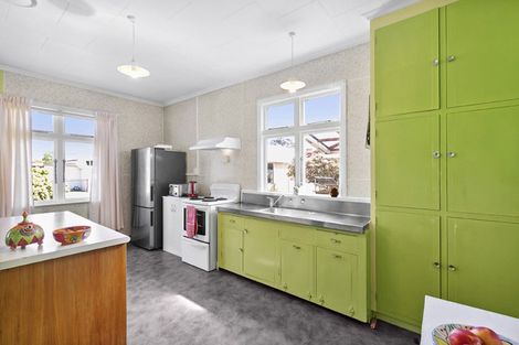 Photo of property in 39 Carthew Street, Okato, 4335