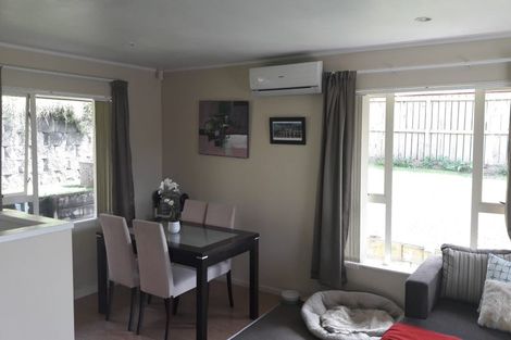 Photo of property in 6 Cretian Crescent, Henderson, Auckland, 0612