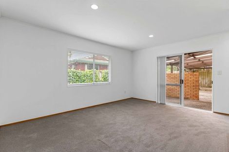 Photo of property in 55 Palomino Drive, Henderson, Auckland, 0612