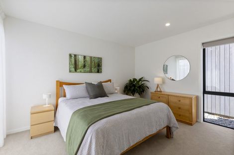 Photo of property in 7 Kotuku Lane, Jacks Point, Queenstown, 9371