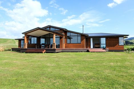 Photo of property in 65 Te Ahiawa Road, Raglan, 3297