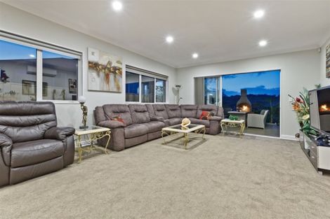 Photo of property in 25 Turutu Place, Long Bay, Auckland, 0630