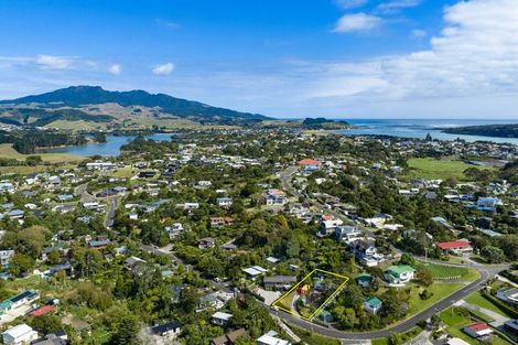 Photo of property in 3 Cambrae Road, Raglan, 3225