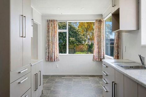 Photo of property in 18 Poihaere Street, Turangi, 3334