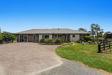 Photo of property in 27 Putiki Road, Edgecumbe, Whakatane, 3193