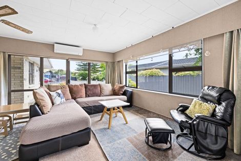 Photo of property in 34 Hammond Road, Taradale, Napier, 4112