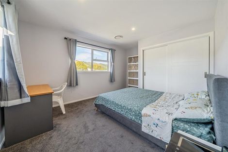 Photo of property in 32 Castletown Street, Wallaceville, Upper Hutt, 5018