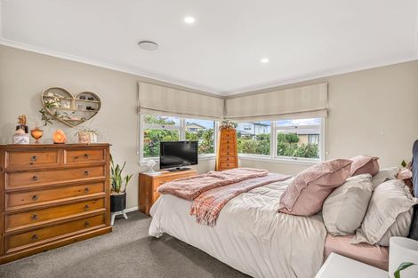 Photo of property in 11 Marlene Street, Casebrook, Christchurch, 8051