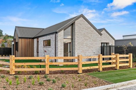 Photo of property in 1 Greystone Close, Halswell, 8025