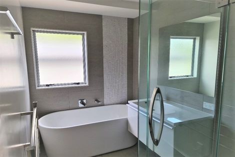 Photo of property in 544 Don Buck Road, Westgate, Auckland, 0614