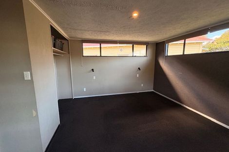 Photo of property in 96 South Road, The Glen, Dunedin, 9011