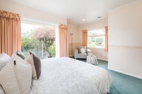 Photo of property in 22 Sheffield Street, Awapuni, Palmerston North, 4412