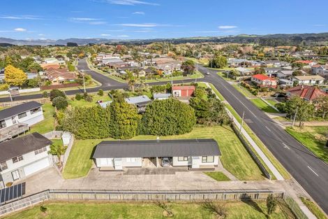 Photo of property in 140b Queen Street, Waiuku, 2123