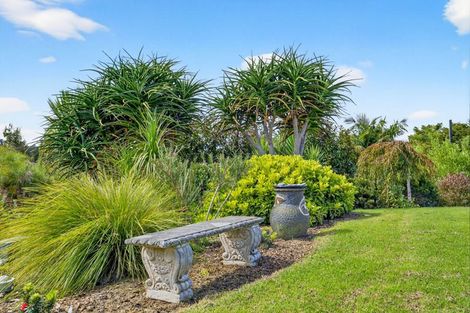 Photo of property in 252 Oneriri Road, Kaiwaka, 0573