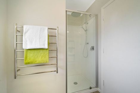Photo of property in 38 Kohekohe Street, New Lynn, Auckland, 0600