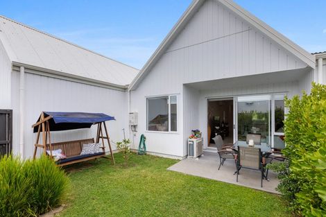 Photo of property in 26a Taikura Avenue, Red Beach, 0932