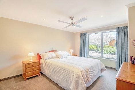 Photo of property in 21 Pisa Moorings Road, Mount Pisa, Cromwell, 9383