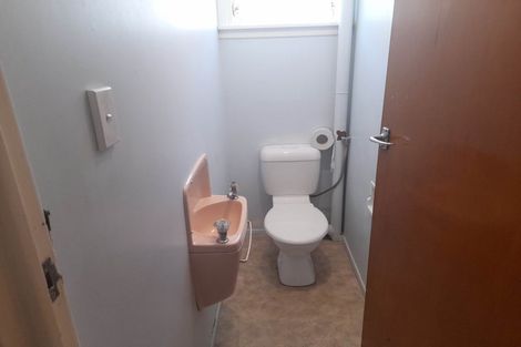 Photo of property in 25 Verbena Road, Birkdale, Auckland, 0626