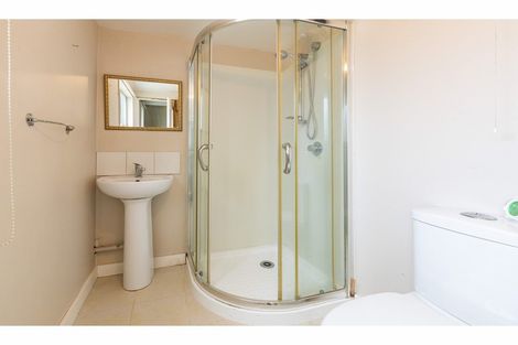 Photo of property in 8 Grosvenor Street, Redwood, Christchurch, 8051