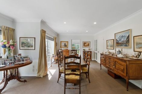 Photo of property in 28 Witbrock Crescent, Burnside, Christchurch, 8053