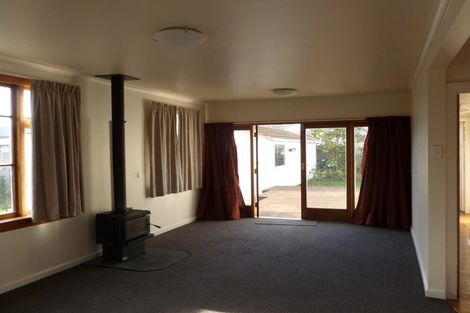 Photo of property in 62 Tilford Street, Woolston, Christchurch, 8062