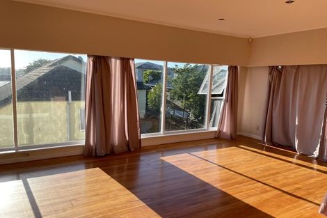 Photo of property in 59a Staveley Avenue, Mount Roskill, Auckland, 1041
