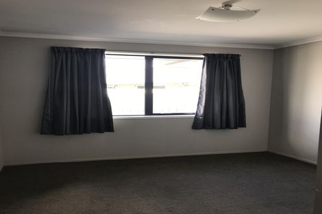 Photo of property in 14 Denham Court, Flagstaff, Hamilton, 3210