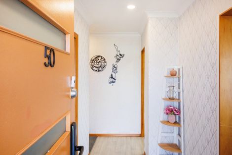 Photo of property in 50 Haydon Street, Roslyn, Palmerston North, 4414