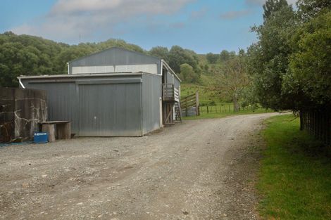 Photo of property in 109 Paremata Branch Road, Tolaga Bay, 4077