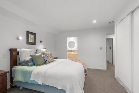 Photo of property in 8 Putaka Place, Papamoa Beach, Papamoa, 3118