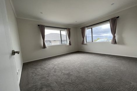 Photo of property in 15 Kapua Crescent, Rototuna North, Hamilton, 3210