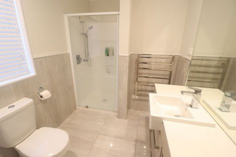 Photo of property in 63 Mackay Drive, Greenhithe, Auckland, 0632