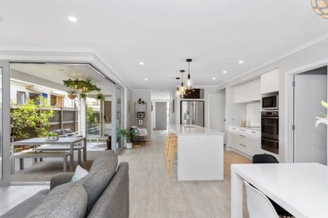 Photo of property in 854b Papamoa Beach Road, Papamoa Beach, Papamoa, 3118