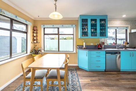 Photo of property in 105 Watt Street, Featherston, 5710