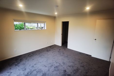 Photo of property in 17 Mercury Lane, Windsor Park, Auckland, 0632