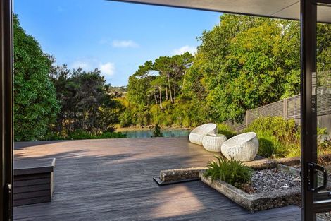 Photo of property in 15 Elliot Street, Riverhead, 0820