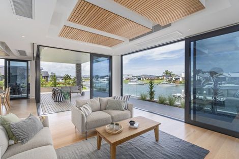 Photo of property in 33 Awatea Drive, Whitianga, 3510