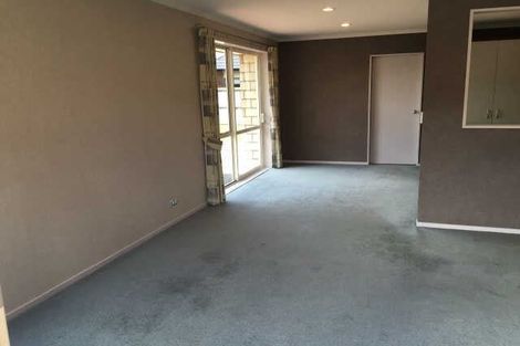 Photo of property in 12 Merlin Close, Huntington, Hamilton, 3210