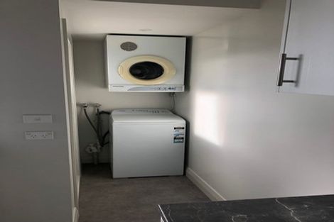 Photo of property in 21 Disley Street, Highbury, Wellington, 6012