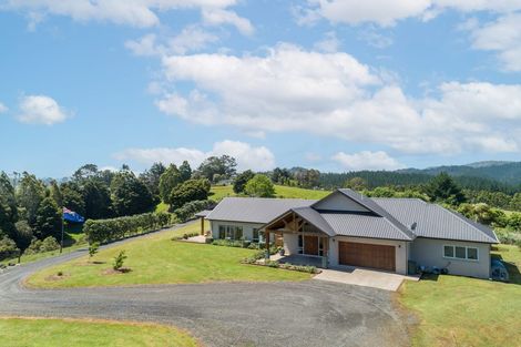 Photo of property in 318 Stoney Creek Road, Kaukapakapa, 0873